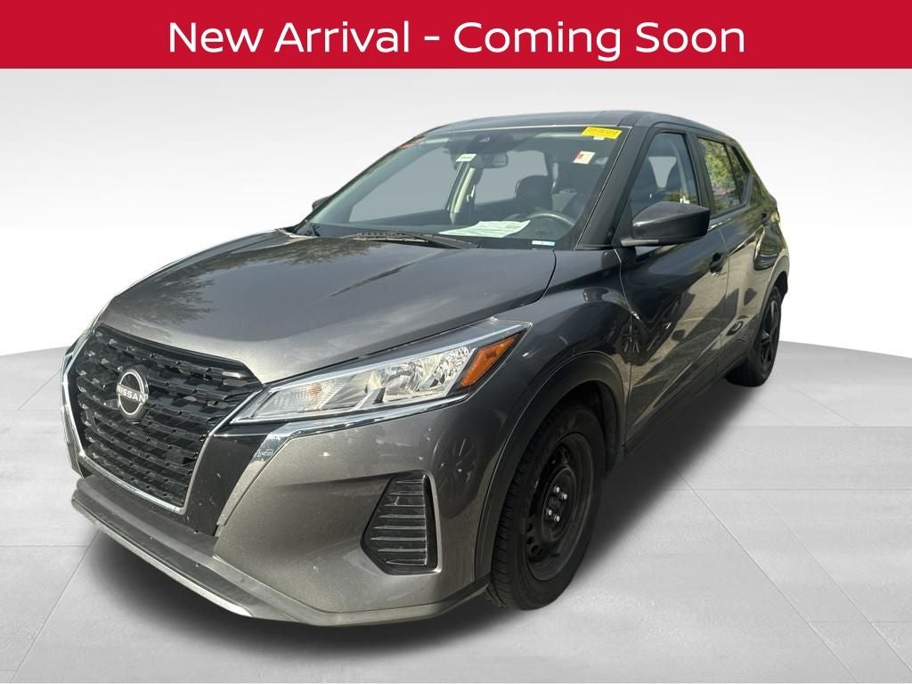 2022 Nissan Kicks S