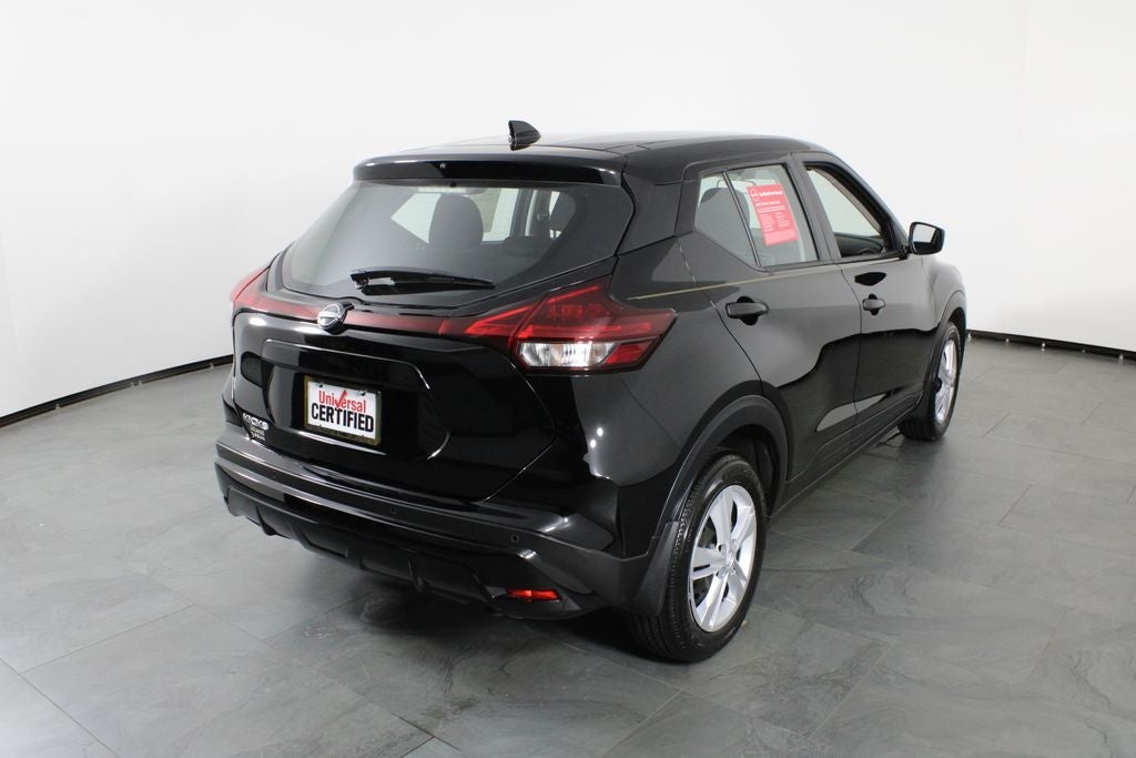 2025 Nissan Kicks Play S