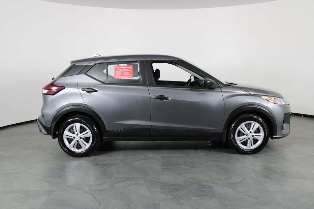 2025 Nissan Kicks Play S