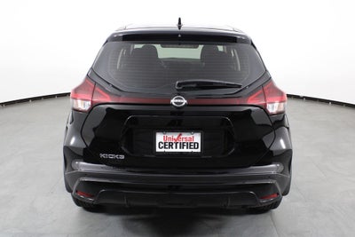 2022 Nissan Kicks S