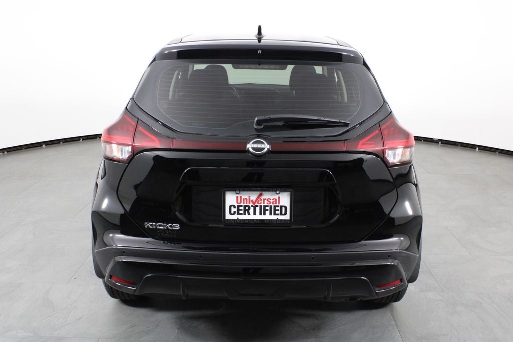 2022 Nissan Kicks S