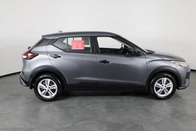 2025 Nissan Kicks Play S