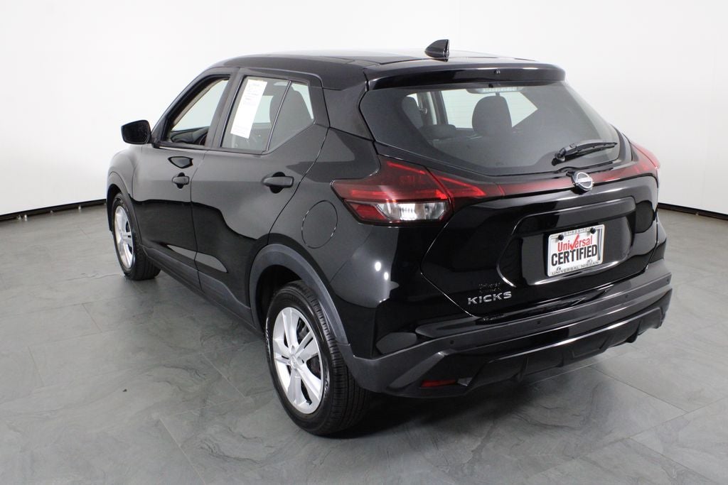 2023 Nissan Kicks S