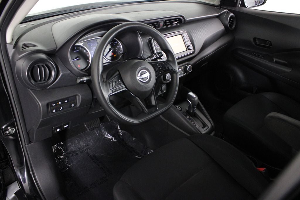 2023 Nissan Kicks S