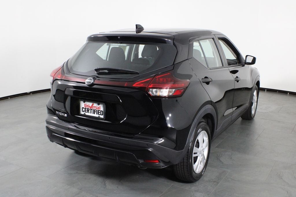2023 Nissan Kicks S