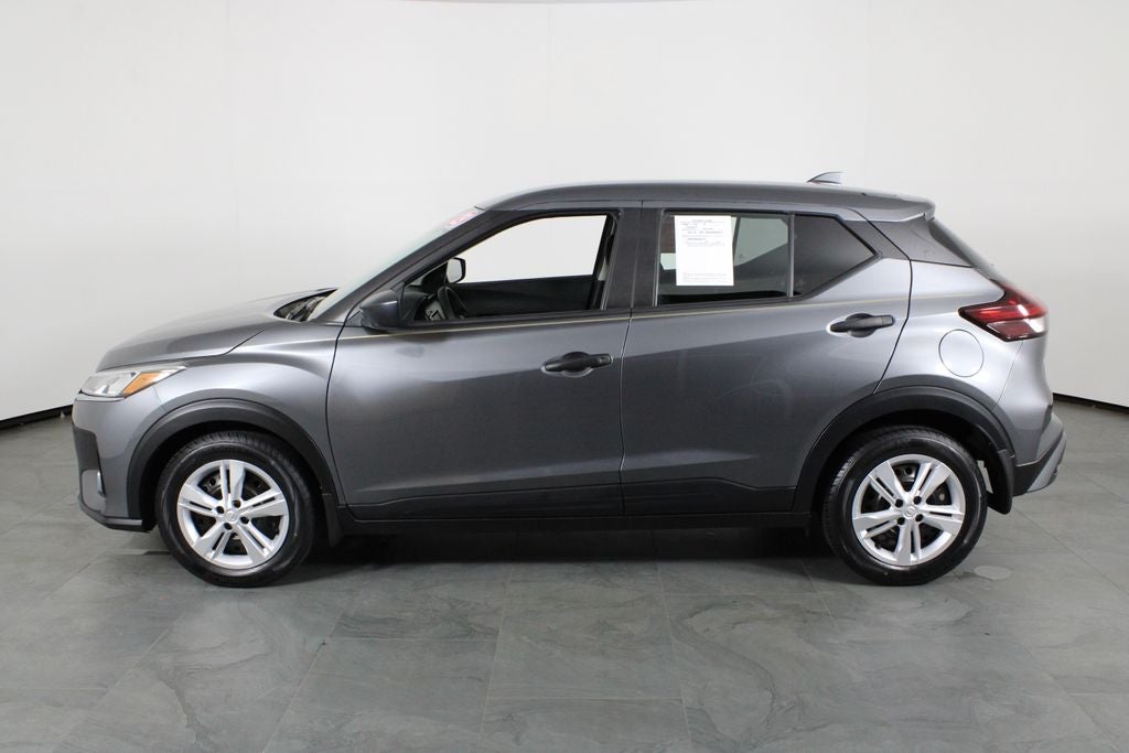 2023 Nissan Kicks S