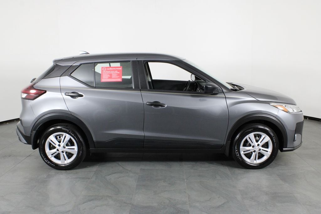 2025 Nissan Kicks Play S