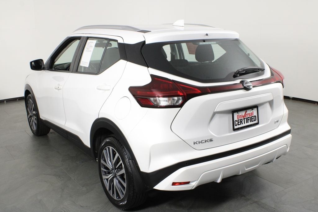 2023 Nissan Kicks SV