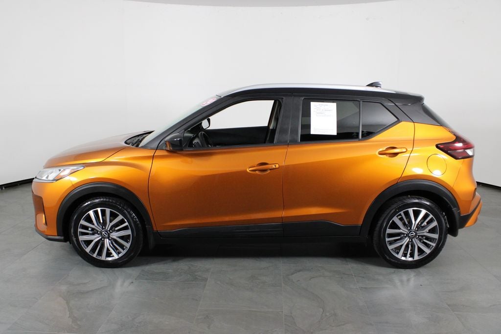 2022 Nissan Kicks SV