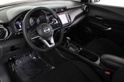 2022 Nissan Kicks SV