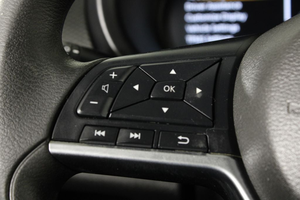 2022 Nissan Kicks SV