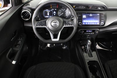 2022 Nissan Kicks SV