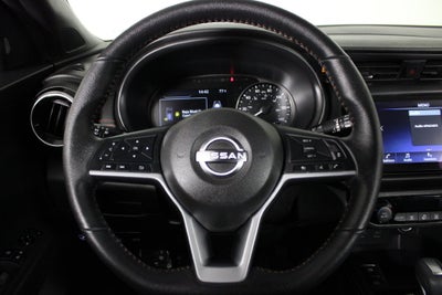 2022 Nissan Kicks SR