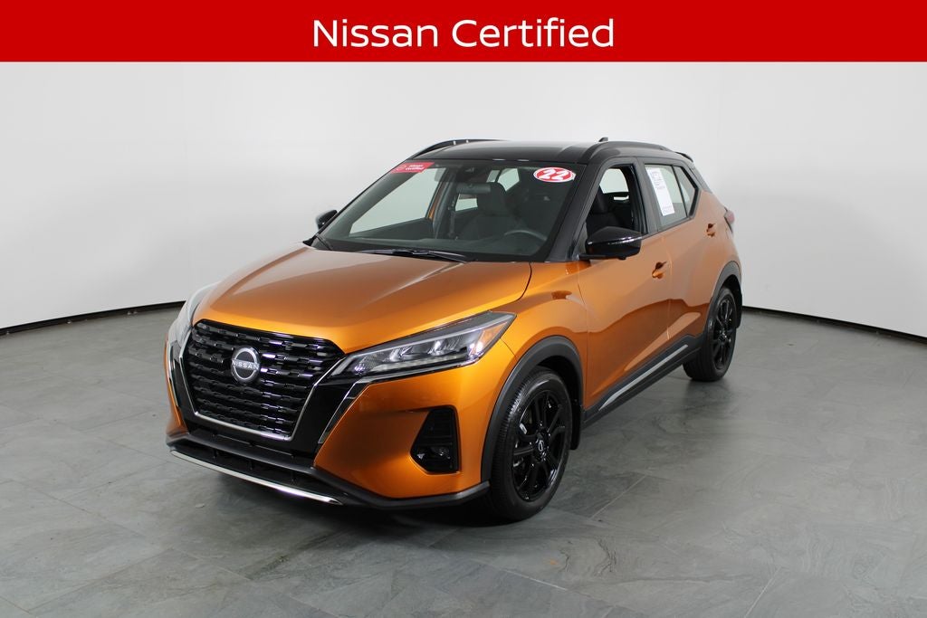 2022 Nissan Kicks SR