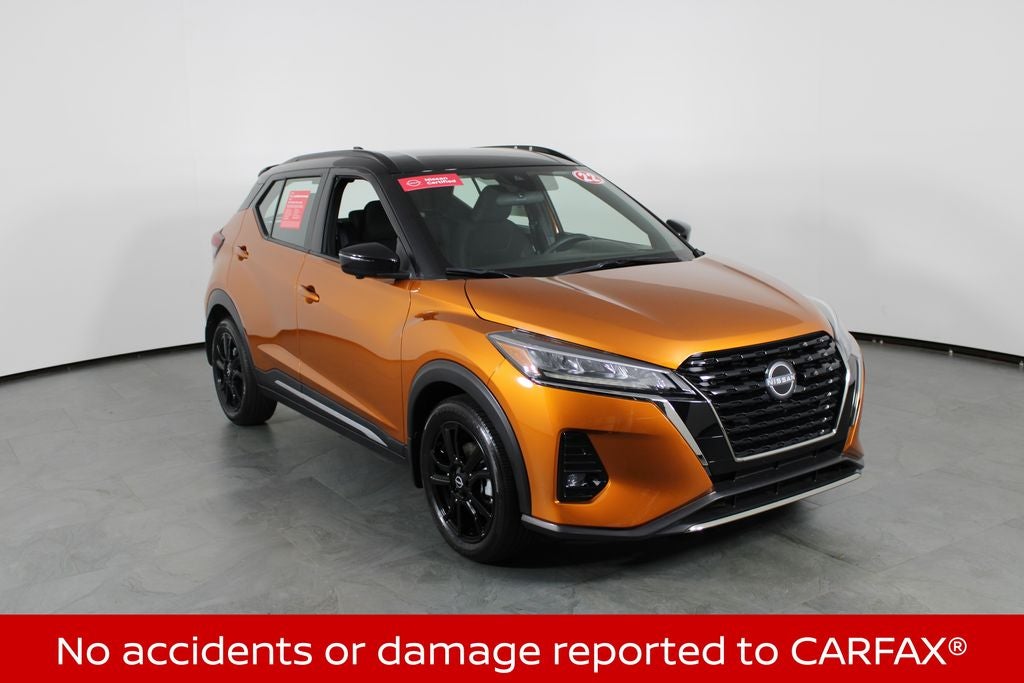 2022 Nissan Kicks SR