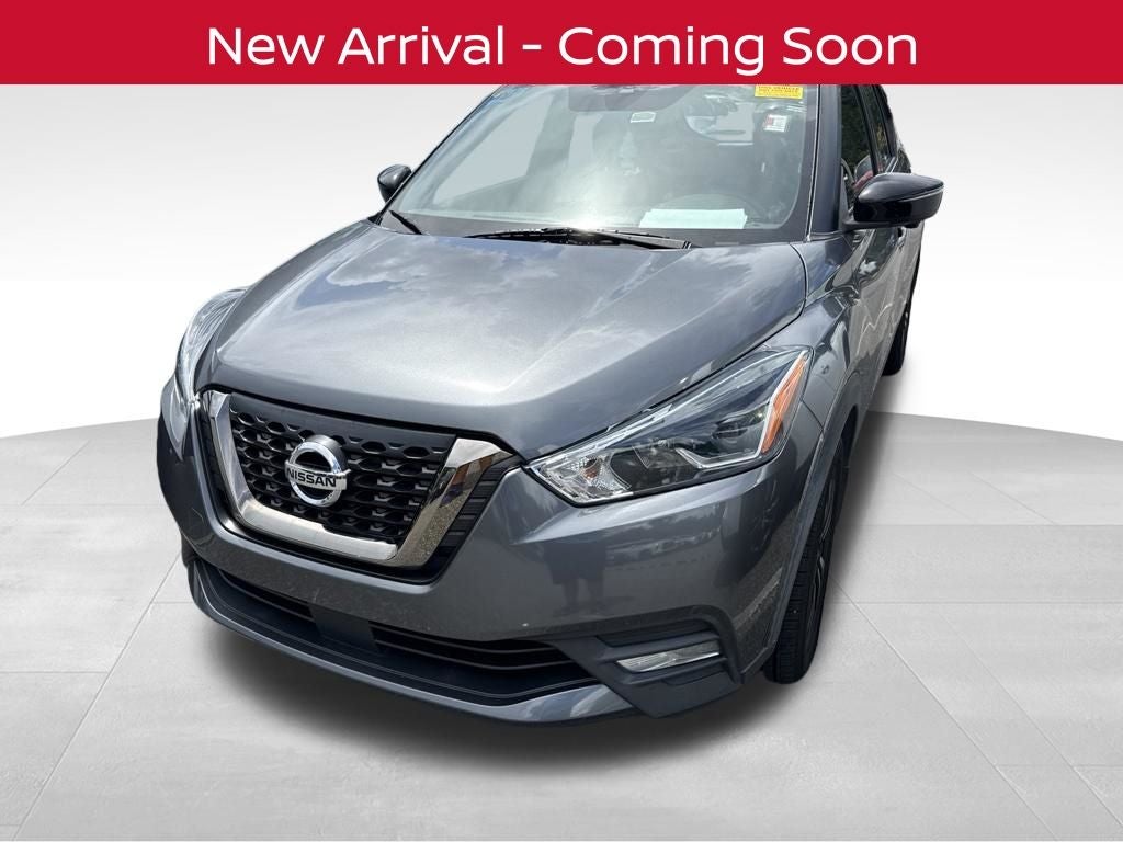 2020 Nissan Kicks SR