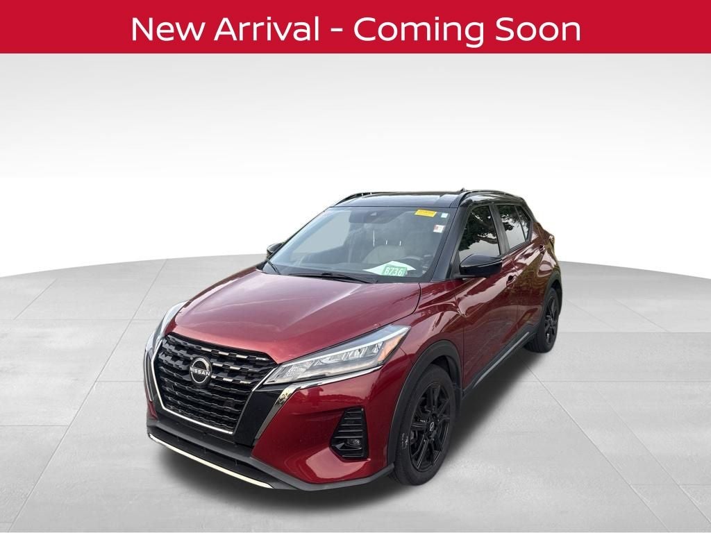 2023 Nissan Kicks SR