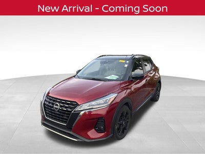 2023 Nissan Kicks SR
