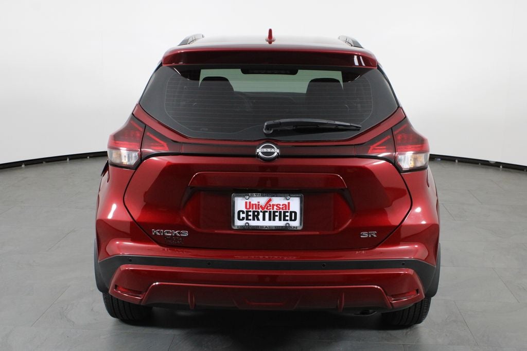 2024 Nissan Kicks SR