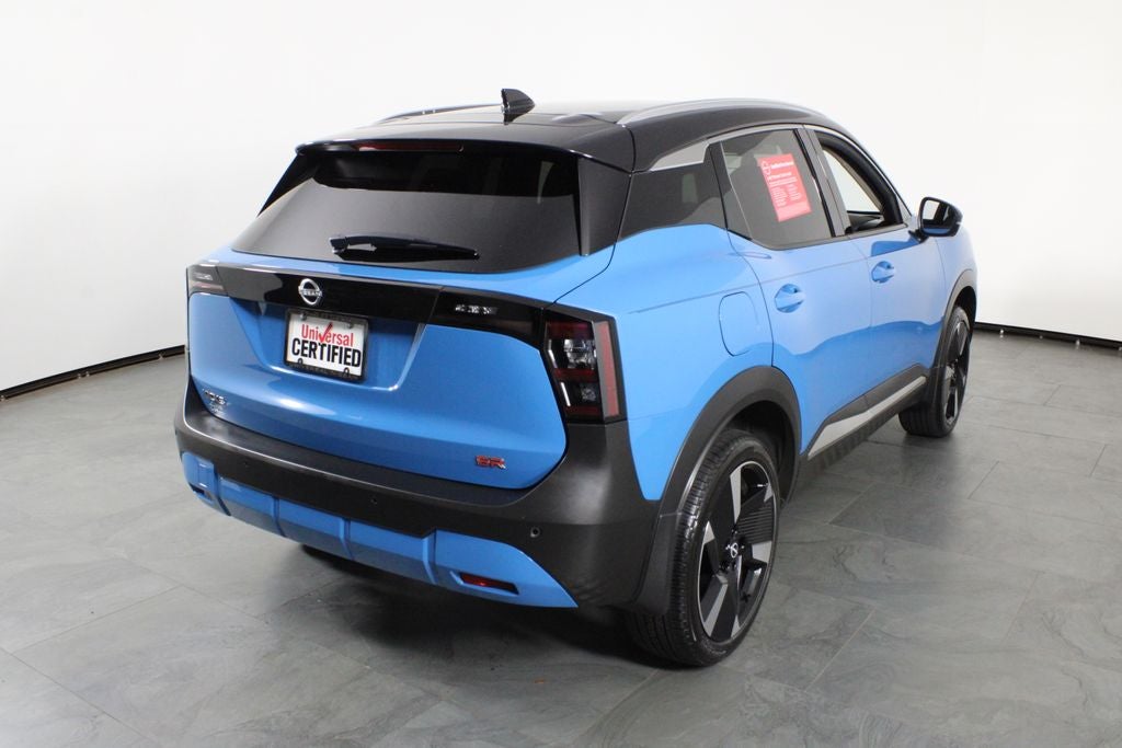 2025 Nissan Kicks SR