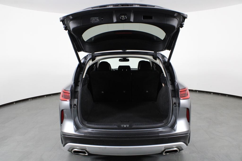 2022 INFINITI QX50 LUXE