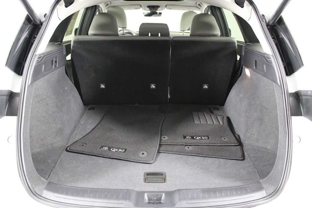 2023 INFINITI QX50 Sensory
