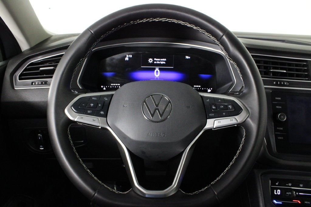 2024 Volkswagen Tiguan 2.0T SE