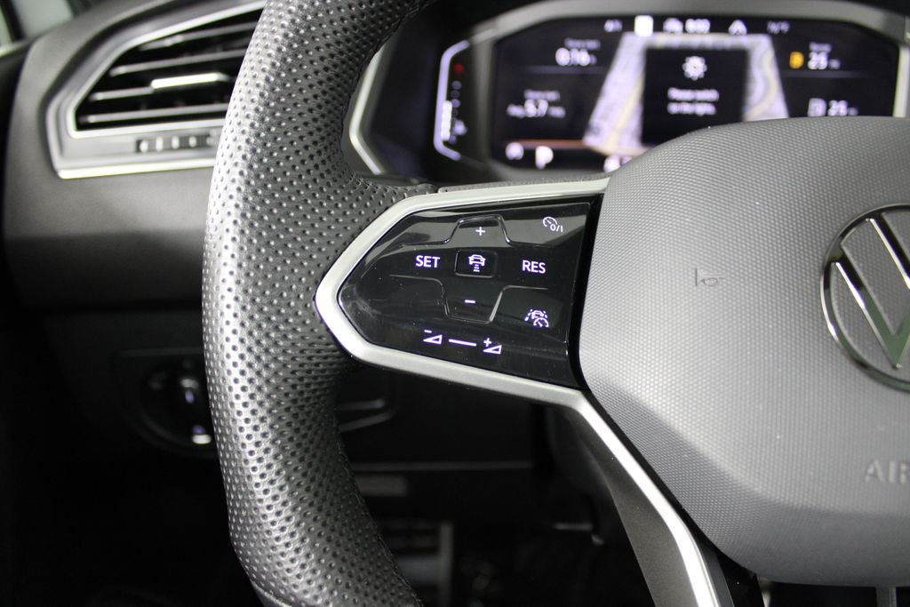2022 Volkswagen Tiguan 2.0T SEL R-Line