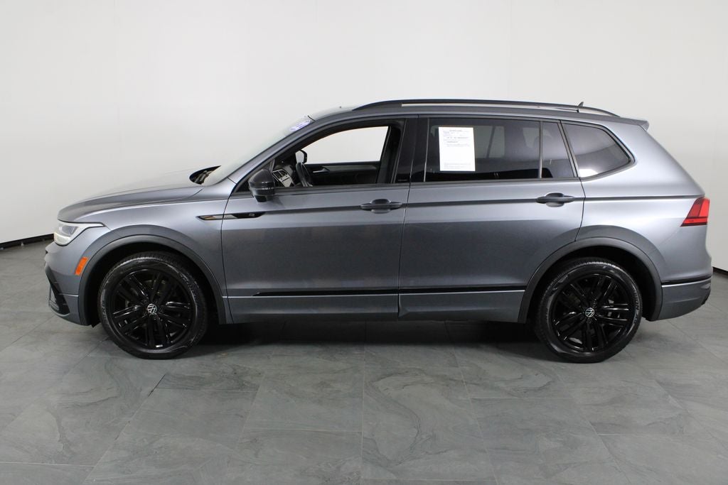 2022 Volkswagen Tiguan 2.0T SE R-Line Black