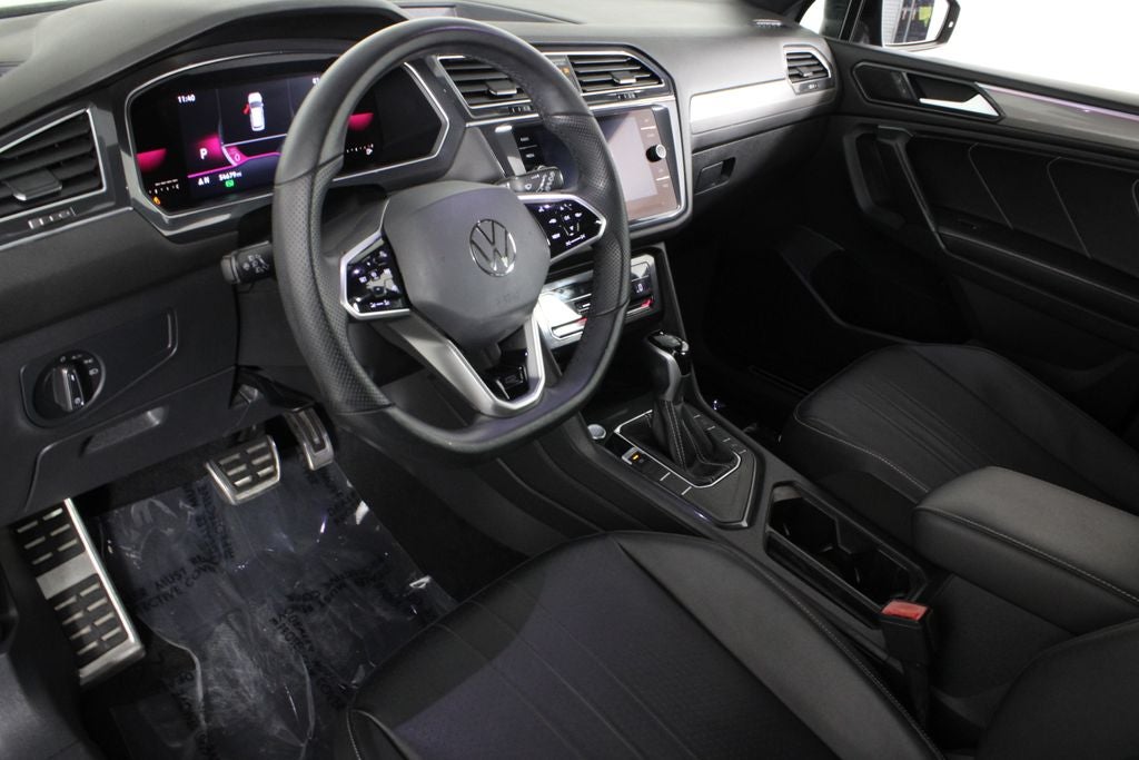 2022 Volkswagen Tiguan 2.0T SE R-Line Black