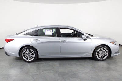 2022 Toyota Avalon Limited