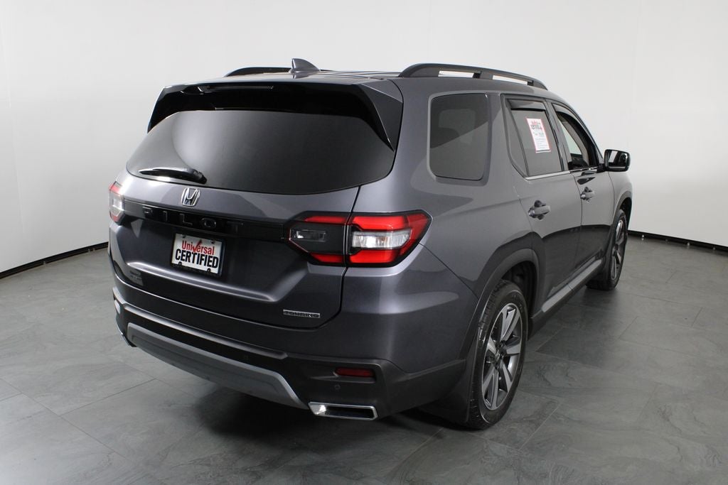 2025 Honda Pilot Touring