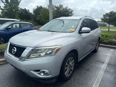 2015 Nissan Pathfinder SV