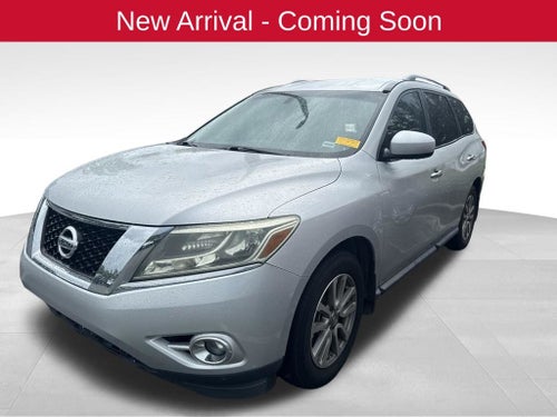 2015 Nissan Pathfinder SV