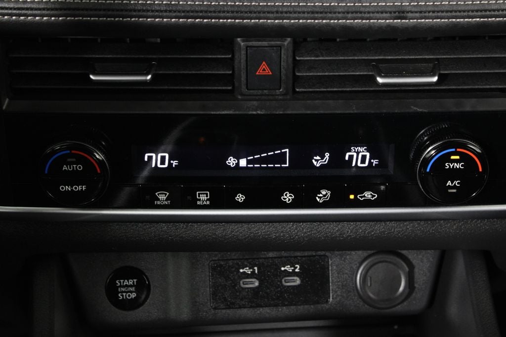 2025 Nissan Rogue SV