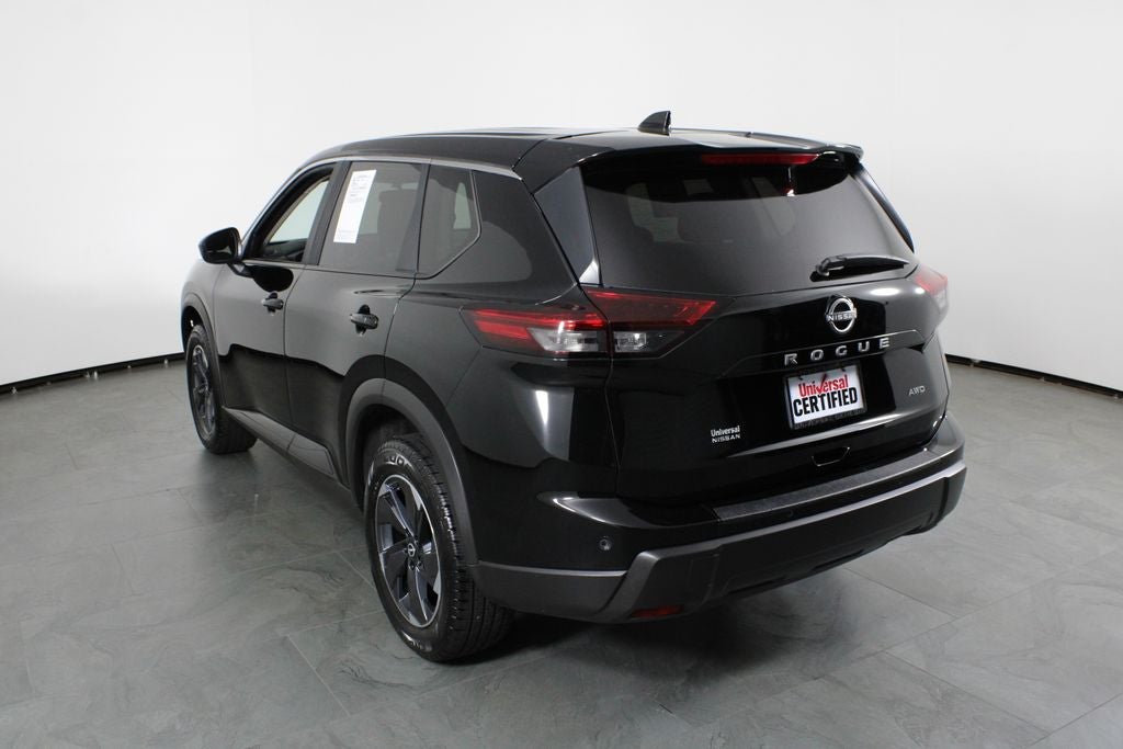 2025 Nissan Rogue SV