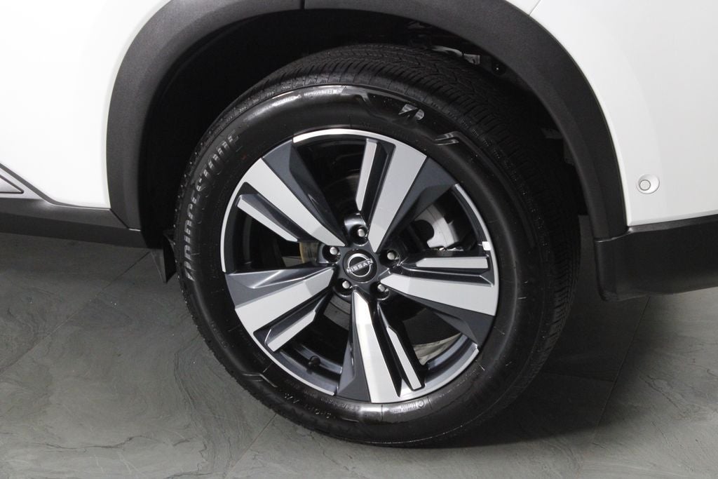 2026 Nissan Rogue SL