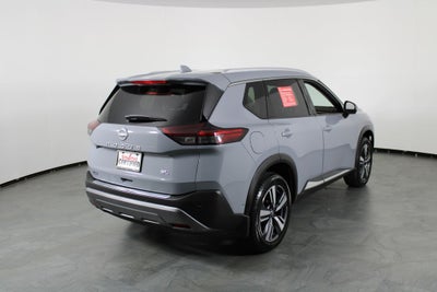 2022 Nissan Rogue SL