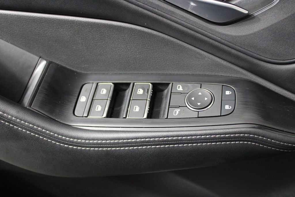 2026 Nissan Rogue SL