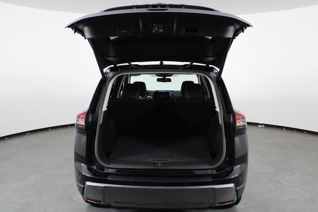2026 Nissan Rogue SL