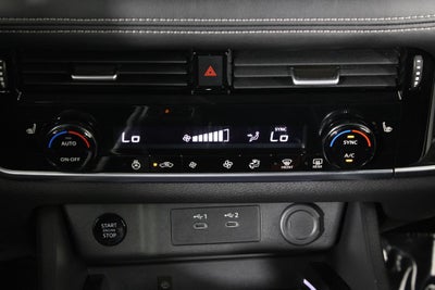 2026 Nissan Rogue SL