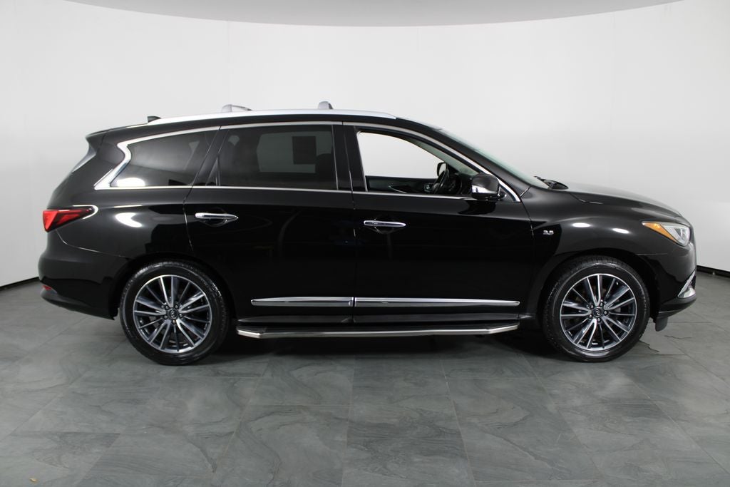 2017 INFINITI QX60 Base