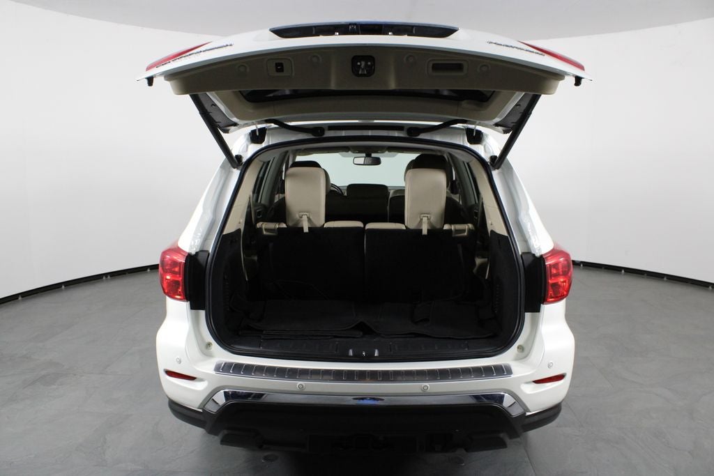 2020 Nissan Pathfinder Platinum