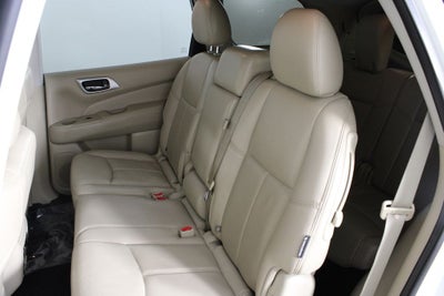 2020 Nissan Pathfinder Platinum