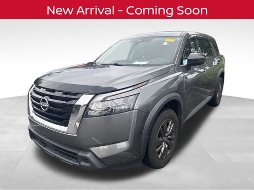 2024 Nissan Pathfinder S