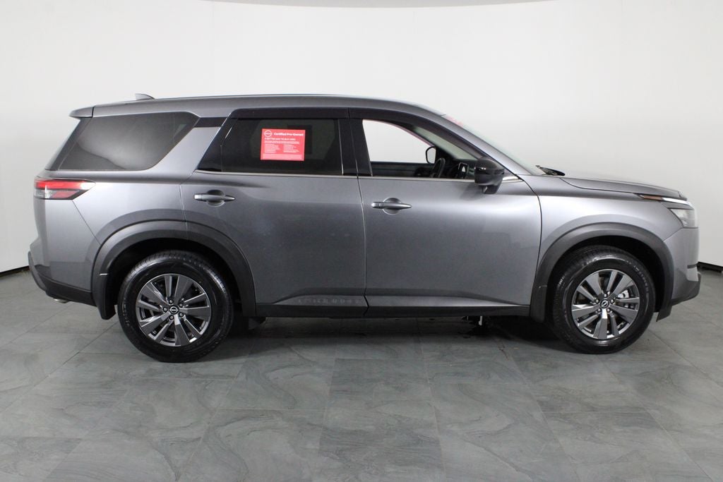 2024 Nissan Pathfinder S