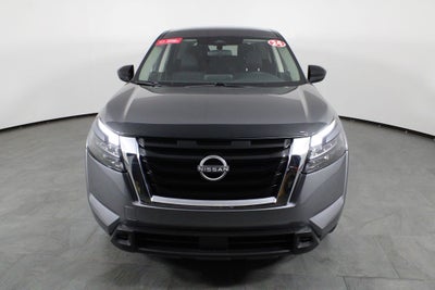 2024 Nissan Pathfinder S