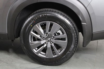 2024 Nissan Pathfinder S