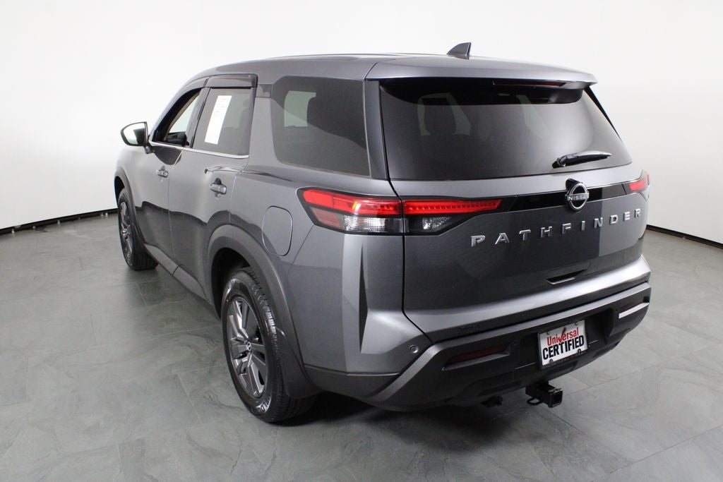 2024 Nissan Pathfinder S