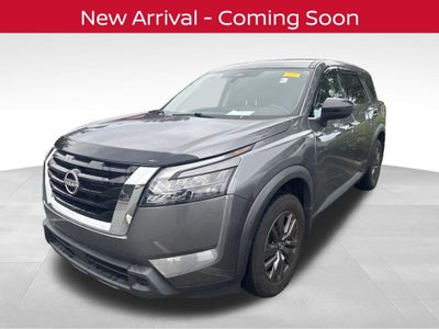 2024 Nissan Pathfinder S